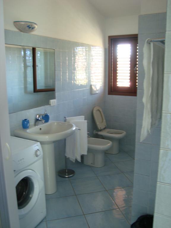 Case Vacanza Rosa Loiri Porto San Paolo Exterior foto