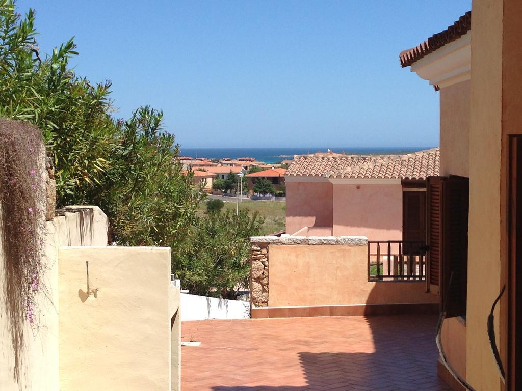 Case Vacanza Rosa Loiri Porto San Paolo Exterior foto